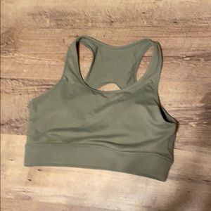 Army green NVGTN sports bra.